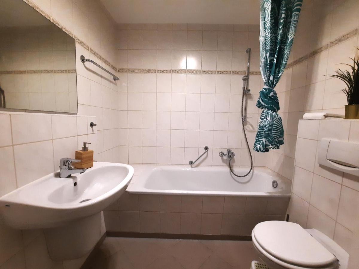 Ruhiges Hinterhof Apartment Im Herzen Der Neustadt เดรสเดน ภายนอก รูปภาพ